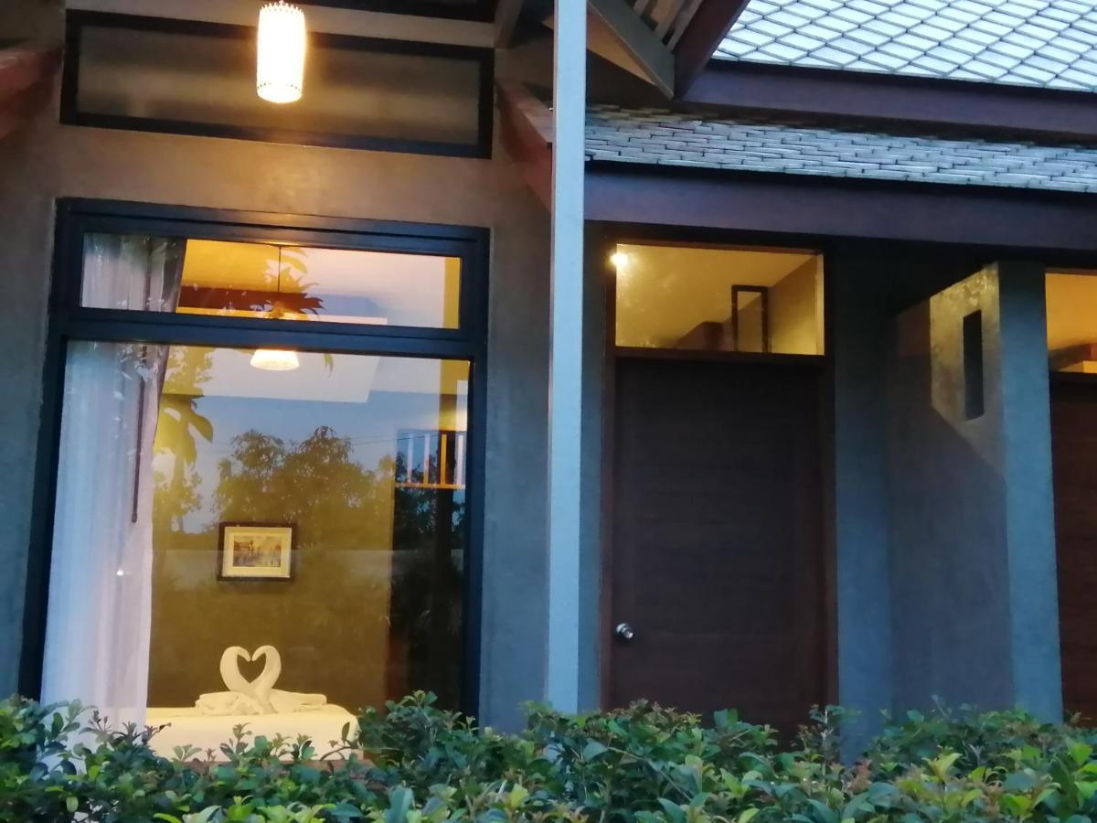 Jr Place Klong Muang Beach Exterior foto